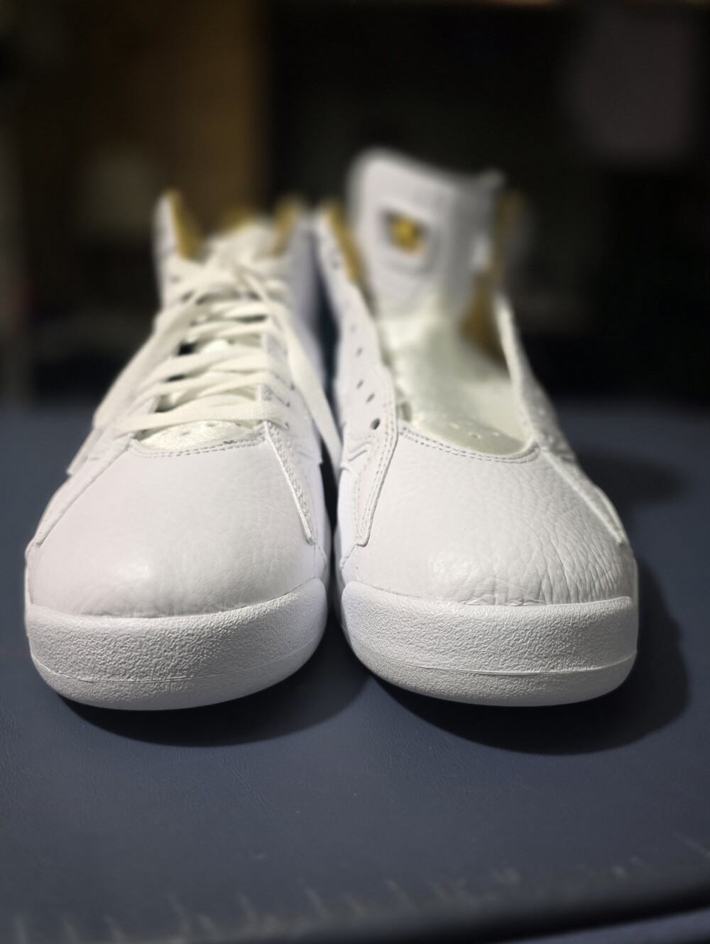 Jordan MVP White and Gold High-Top Sneakers Size 8m New. - Picture 5 of 6
